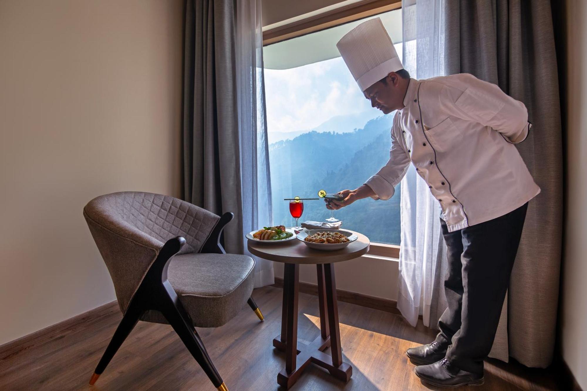 Hotel Sterling Nainital Zewnętrze zdjęcie