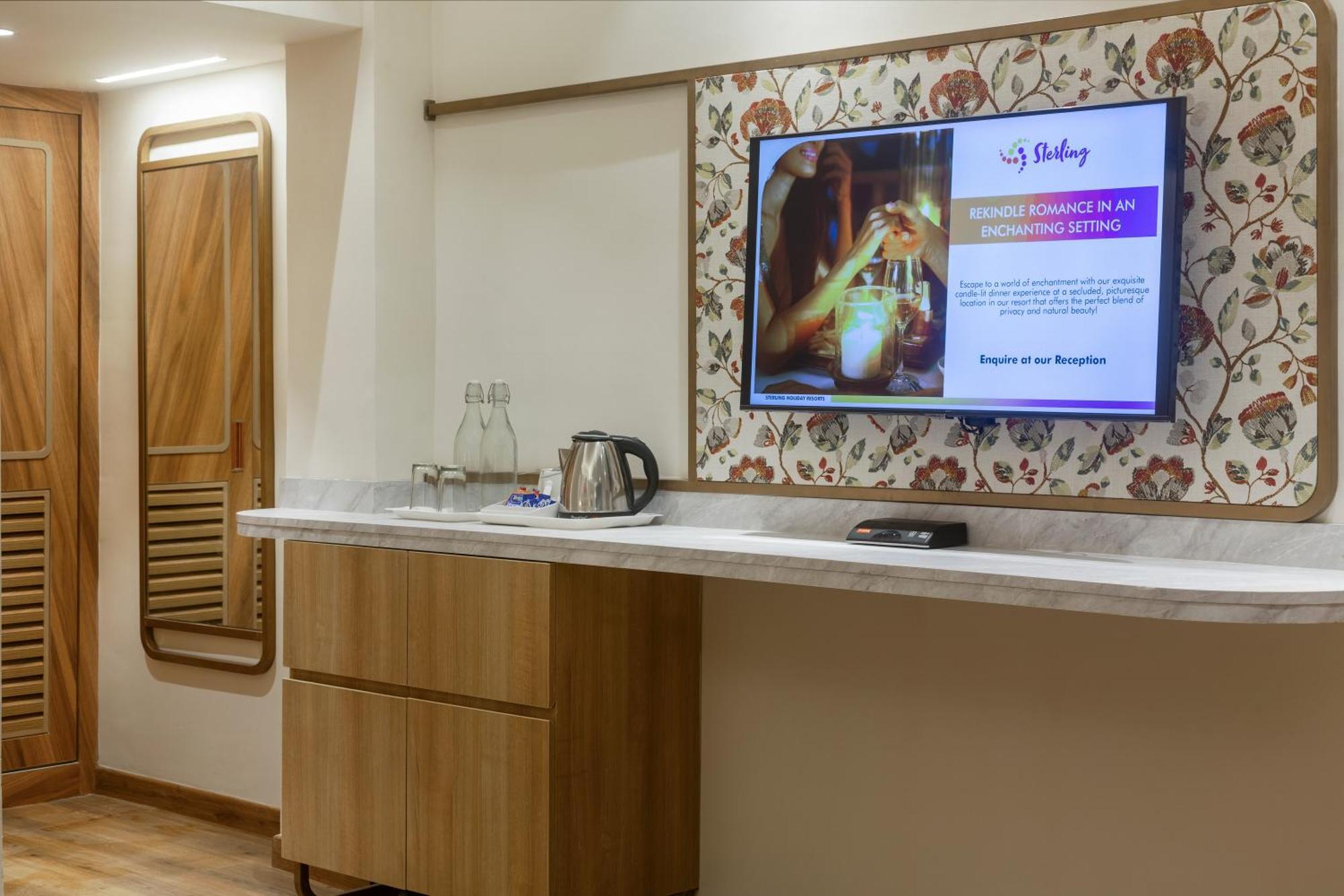 Hotel Sterling Nainital Zewnętrze zdjęcie